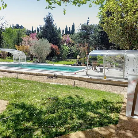 Holiday home Maison Charmante Au Thor + Piscine