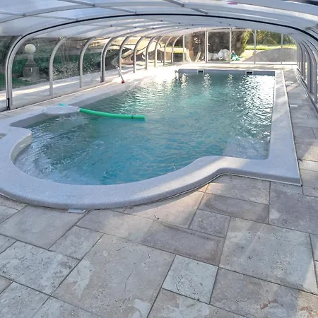 Maison Charmante Au Thor + Piscine Holiday home